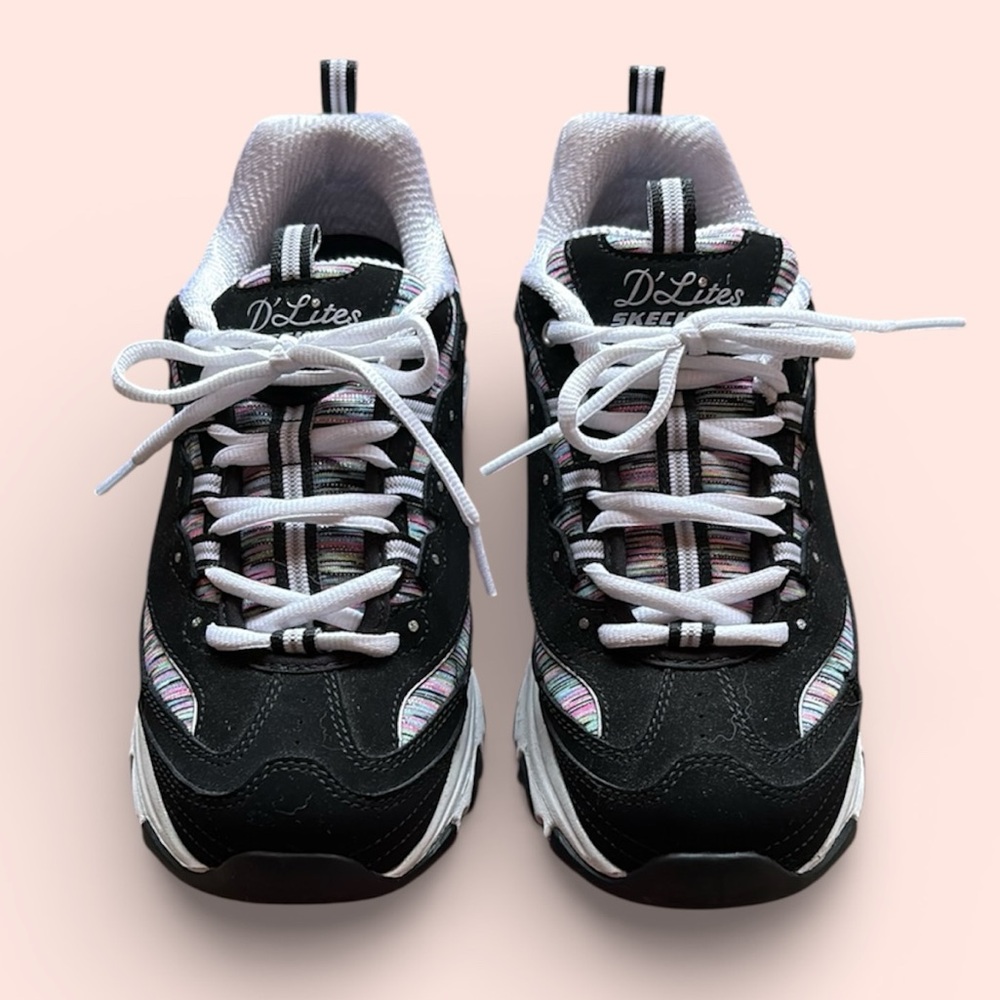Skechers D'Lites Black & White Sneakers. Women’s Size 9 Like NEW - Picture 11 of 11